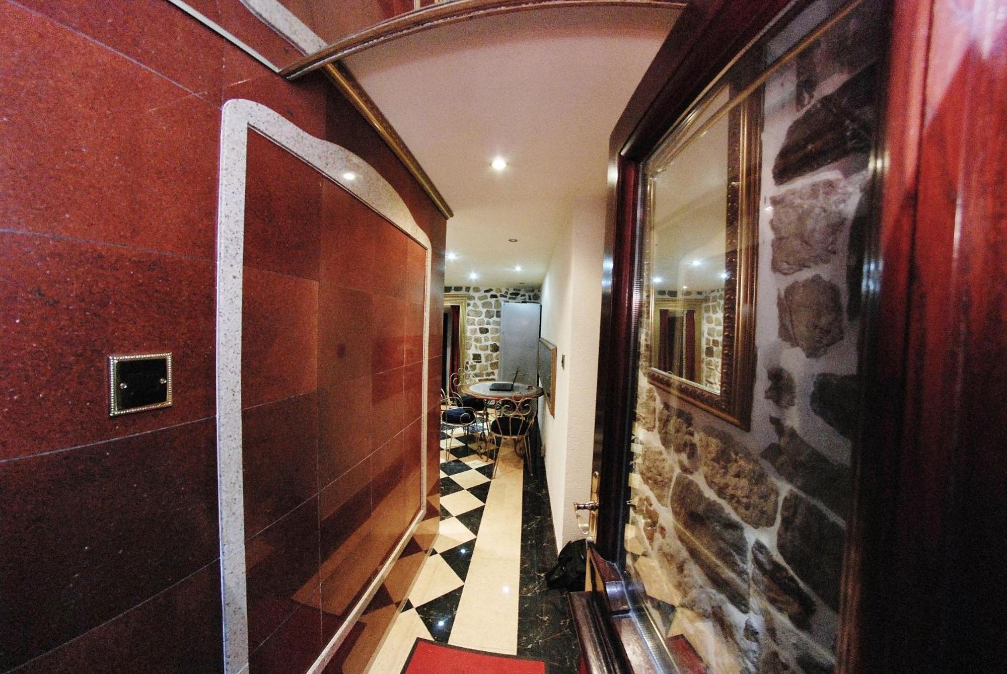 Cattaro Royale Apartment ภายนอก รูปภาพ