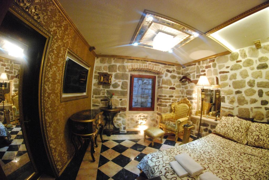 Cattaro Royale Apartment ภายนอก รูปภาพ