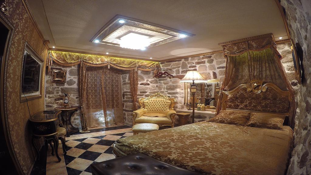 Cattaro Royale Apartment ภายนอก รูปภาพ