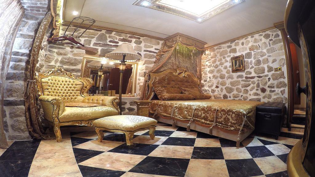 Cattaro Royale Apartment ภายนอก รูปภาพ